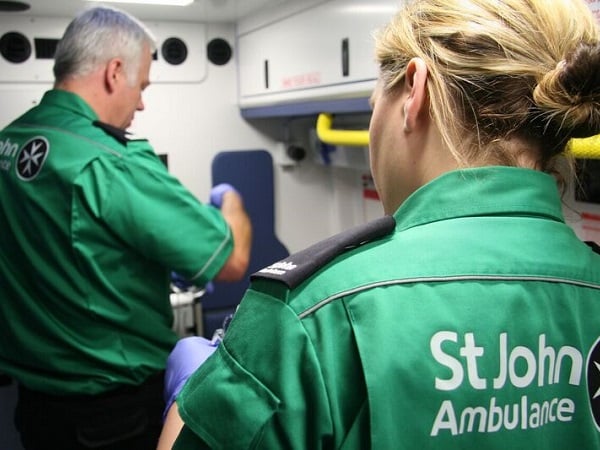 Studio di caso: St John Ambulance e Asendia per campagne postali